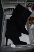 Black High Heeled Boots Size: 6