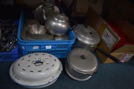 Vintage Kitchenware; Aluminum Pans, Enamel Pans, e