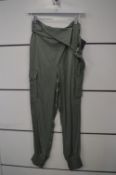 *Philip Xing Green Trousers Size: 2
