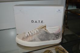 *Date Stardust Trainers Size: 6.5