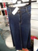 *Evans Blue Denim Skirt Size: 14