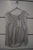 *Rosemunde Silk Top in Pale Grey Size: 40