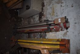 *Hilti Tripod