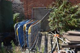 *Quantity of Heras Style Fencing, Gate and Low Gal