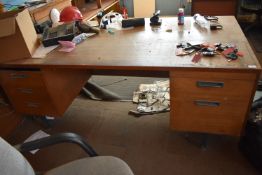 *Large Office Desk with Drawers, and a Executive G