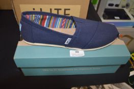 Toms Classic Slippers Size: 8