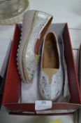 Pair of Ladies Department Leather Shoes Size: 3