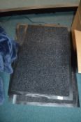 *Four Non-Slip Floor Mats