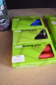 *3x Cranked Hold/Locking Grips (1x red, 1x blue, 1x black)