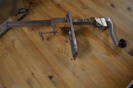 *Vogue Commercial Can Opener