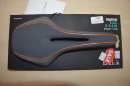 *Fizik Women Luce S-Alloy Bicycle Saddle