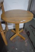 *Circular Solid Wood Table
