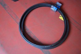 *Pair of Schwalbe Lugano 700x25c Tyres