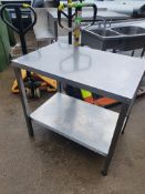 * S/S table with undershelf 910w x 600d x 880h