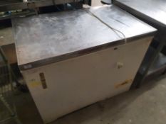 * chest freezer - 1050w x 650d x 820h