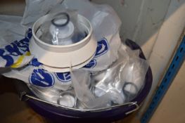 *Bucket of Right-angle Connectors with Washers