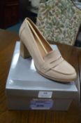*Wallis Cream Shoes Size: 6