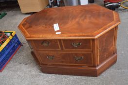 Antique Style Inlaid Effect TV Stand