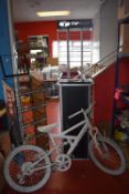 *Tifosi Glass Display Unit with Under Storage, Cliff Magazine Rack, and Bike Cave Display Bike