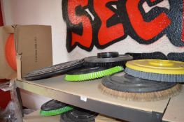 *Quantity of Polishing Brushes