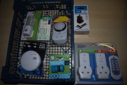 *2pk Remote Control Sockets, Smoke Alarm, Charger, Nightlight, etc.