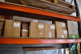 *Large Quantity of Takeaway Packaging Including Cr