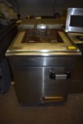 *Commodore 2000 Gas Twin Basket Single Compartment