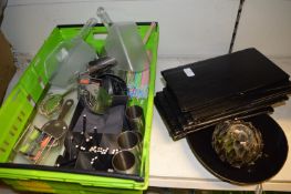 *Quantity of Stainless Steel Tableware, Straws, Wo