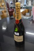Moet and Chandon Champagne 75cl