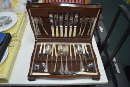 Cutlery Canteen and Contents