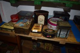 ~10 Vintage Tins