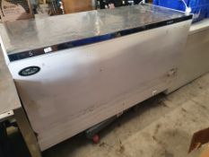 * Foster chest freezer - 1550w x 700d x 820h
