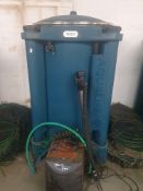 * Aqualife tank 2500L - with Hailea HC-1000A cooler. Tank comprises of external tank, with stackable