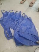* 5 x heavy duty aprons