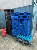 *Quantity of Plastic Pallets/ Plinths