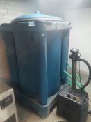 * Aqualife tank 2500L - with Hailea HC-1000A cooler and UV light filter. Tank comprises of
