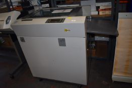 *Uchida Aero Cut Digital Cutting Machine