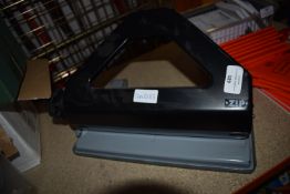 *Zip Hole Punch Machine