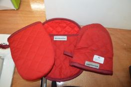 *Kitchenaid 3pc Oven Mitt Set (red)