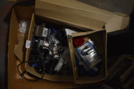 Lighting Adapters and Connectors, Plug Sockets, et