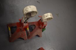 *Pair of 3-ton Adjustable Axle Stands