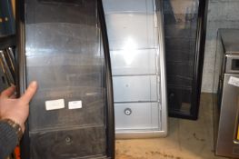 *Three Leaflet Holders