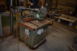 *Wadkin Bursgreen BER4 Spindle Moulder with Bursgreen Type BLG-8 Power Feed Unit