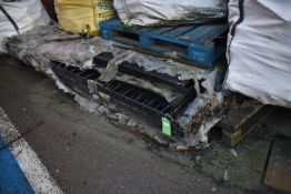 *Five Bow Topped Fencing Panels ~9ft long x 6ft hi