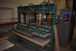 *7ft x 3ft Door Press