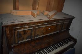 *Eungblut & Eungblut, London Piano in Walnut