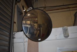*Convex Mirror