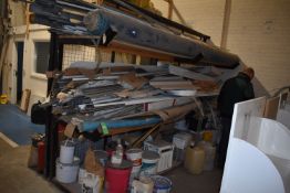 *Contents of Lot 429 to Include Galvanised Stud Wa