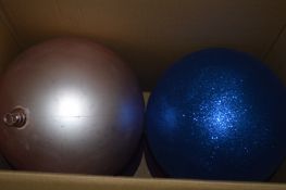 *Box of Large Glitter Baubles
