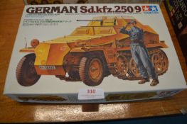 Tamiya German SD.KFZ.250 /9 Tank Kit (part assembl